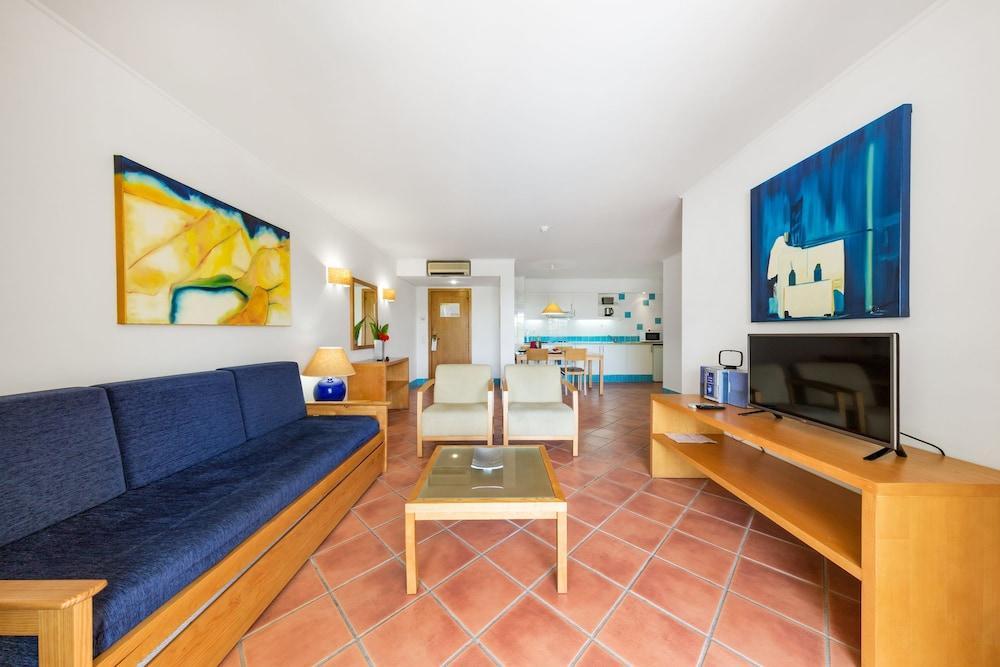 The Patio Suite Hotel Албуфейра Екстериор снимка