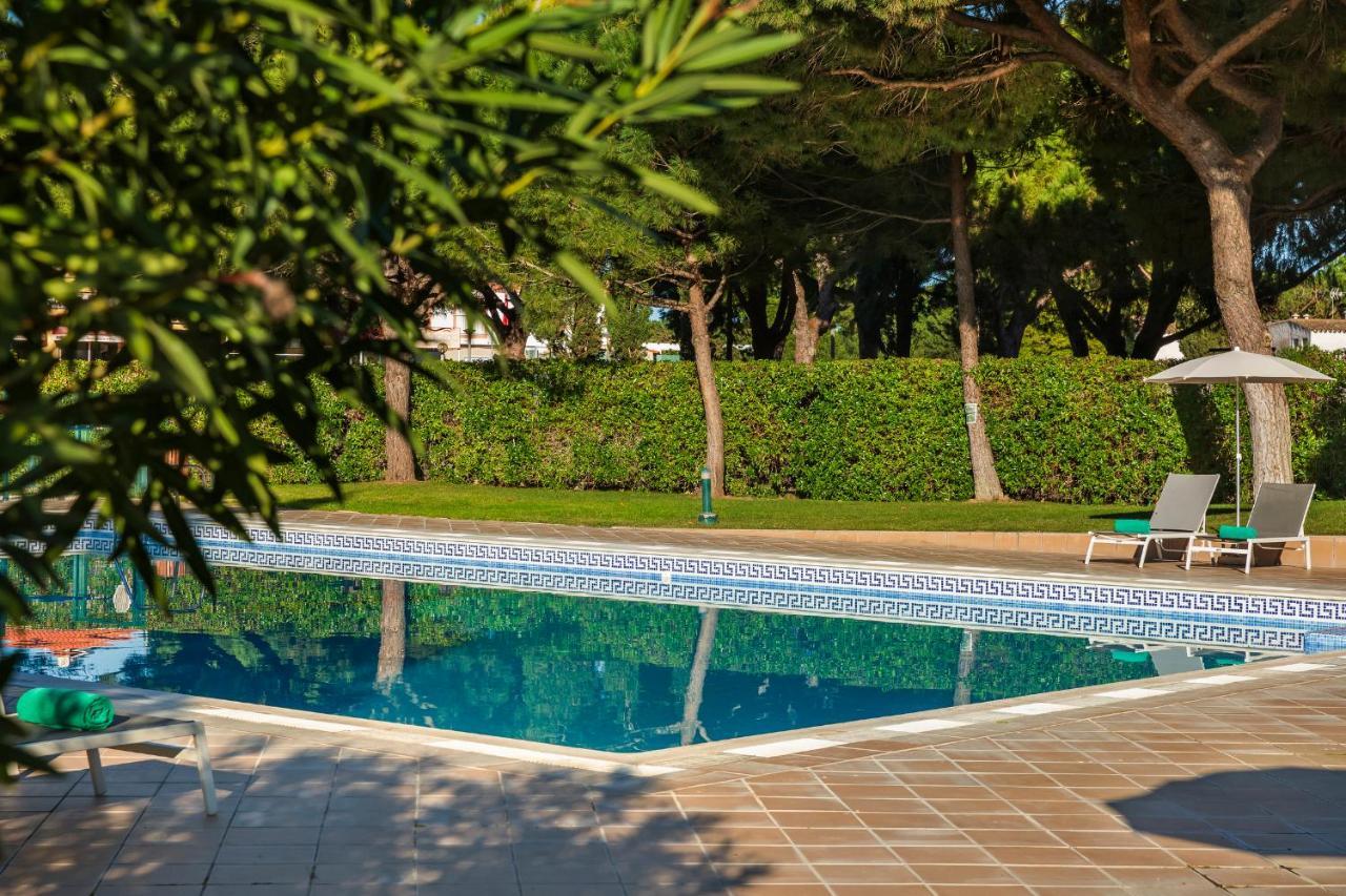 The Patio Suite Hotel Албуфейра Екстериор снимка