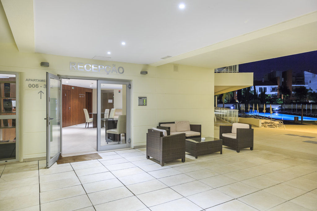 The Patio Suite Hotel Албуфейра Екстериор снимка